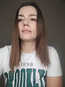 Snapshot of KrissSexi chatting on January 17, 2026, 2:27 am KrissSexi online show from January 17, 2026, 2:27 am