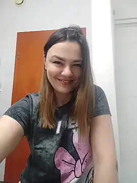KrissSexi online show from May 10, 2026, 7:13 am