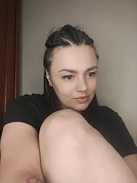 KrissSexi online show from May 27, 2026, 7:44 pm