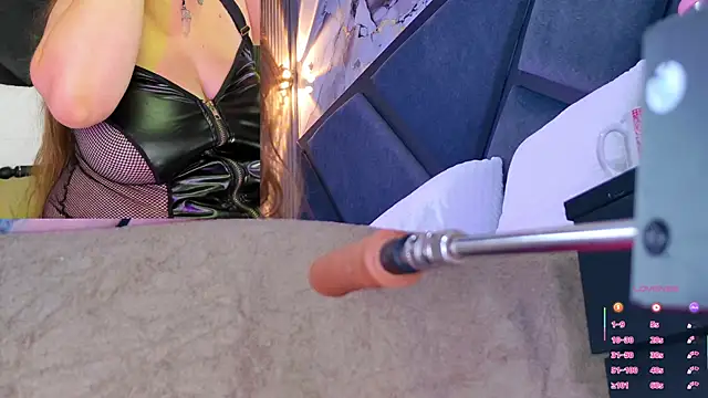 NathaxaLeans online show from September 11, 2025, 11:43 am