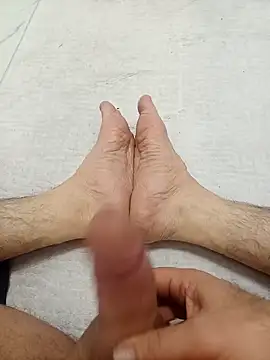 Hardapple01 online show from March 17, 2026, 7:28 pm