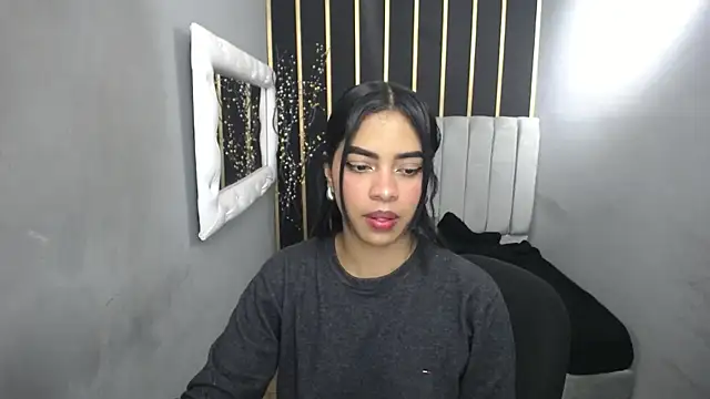 Snapshot of keizy__conte chatting on January 14, 2025, 8:15 pm keizy conte online show from January 14, 2025, 8:15 pm