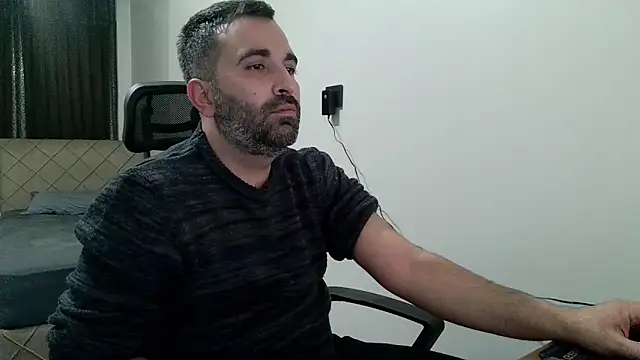 tgltplsr online show from January 14, 2026, 11:42 pm