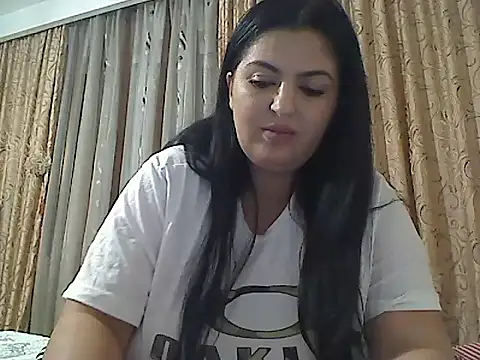 Ligia2024 online show from October 19, 2025, 2:01 am