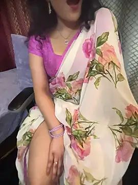 Snapshot of LuscousPussy chatting on November 22, 2025, 6:29 pm LuscousPussy online show from November 22, 2025, 6:29 pm