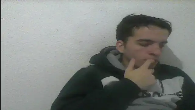 Tombgy07 online show from December 25, 2024, 9:00 pm