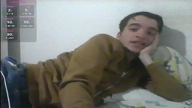 Tombgy07 online show from March 18, 2025, 8:26 pm