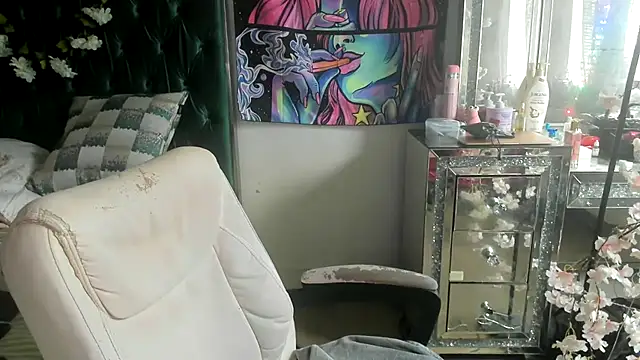 Snapshot of YasmineMinaj chatting on May 15, 2026, 2:57 pm YasmineMinaj online show from May 15, 2026, 2:57 pm