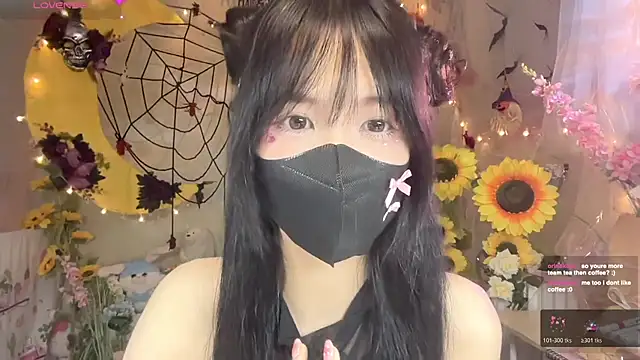 Your-Sunshine online show from October 31, 2025, 5:03 pm