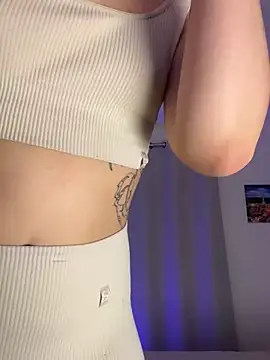 KittyKatyDream online show from January 29, 2025, 7:43 pm