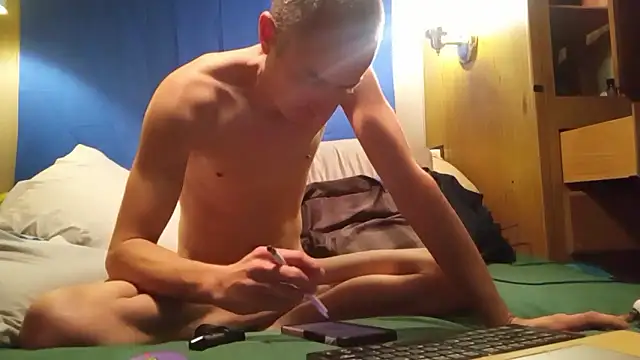 JunkieLiLMethWhore online show from January 16, 2026, 12:31 pm