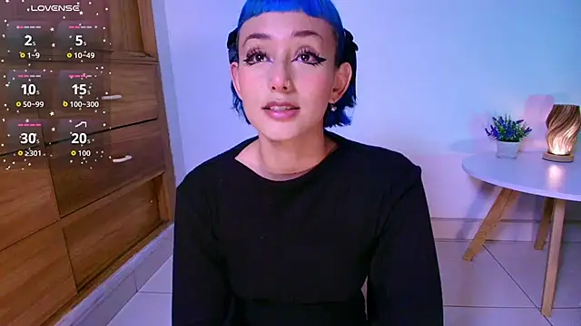 Snapshot of tati_cardenas chatting on April 13, 2026, 7:14 am tati cardenas online show from April 13, 2026, 7:14 am