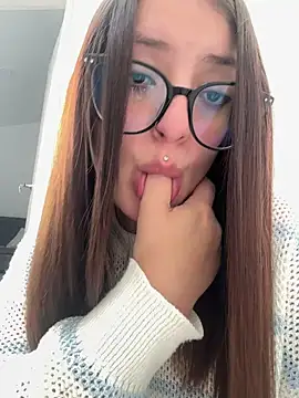 Snapshot of Megan_lu2 chatting on October 20, 2025, 8:53 pm Megan lu2 online show from October 20, 2025, 8:53 pm