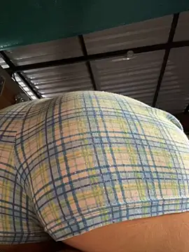 moncerrat luna online show from January 21, 2025, 2:59 pm