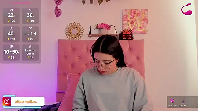 aliice walker  online show from December 7, 2024, 12:56 pm