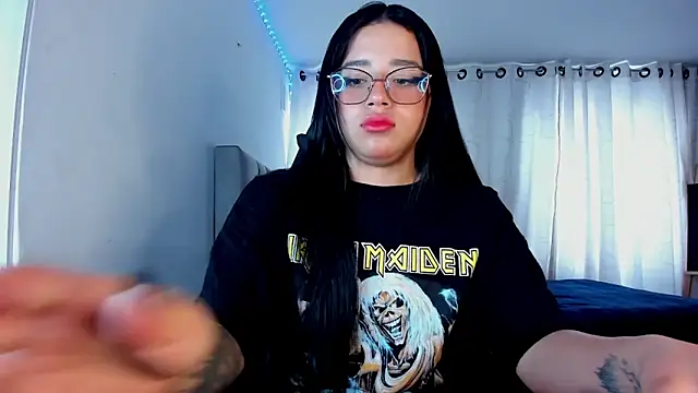 aliice walker  online show from October 28, 2025, 1:03 pm