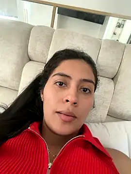 Snapshot of Sophie__Foxxx chatting on October 27, 2025, 7:29 pm Sophie Foxxx online show from October 27, 2025, 7:29 pm