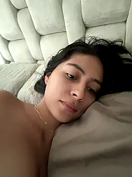 Snapshot of Sophie__Foxxx chatting on November 29, 2025, 3:15 pm Sophie Foxxx online show from November 29, 2025, 3:15 pm