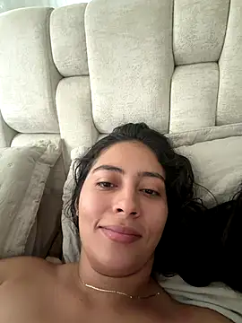 Snapshot of Sophie__Foxxx chatting on December 3, 2025, 3:10 pm Sophie Foxxx online show from December 3, 2025, 3:10 pm