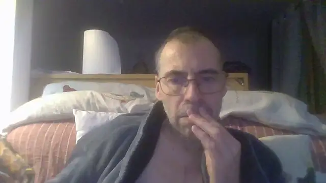 ptitcanard60600 online show from December 14, 2025, 11:09 pm