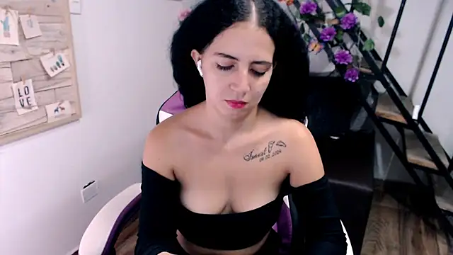 Snapshot of samantha_baby_ chatting on February 23, 2026, 12:24 pm samantha baby online show from February 23, 2026, 12:24 pm