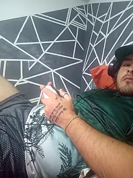 Snapshot of VikinggsSex chatting on September 30, 2025, 9:25 am VikinggsSex online show from September 30, 2025, 9:25 am