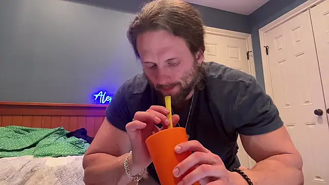 alexmannd online show from December 19, 2024, 1:50 am