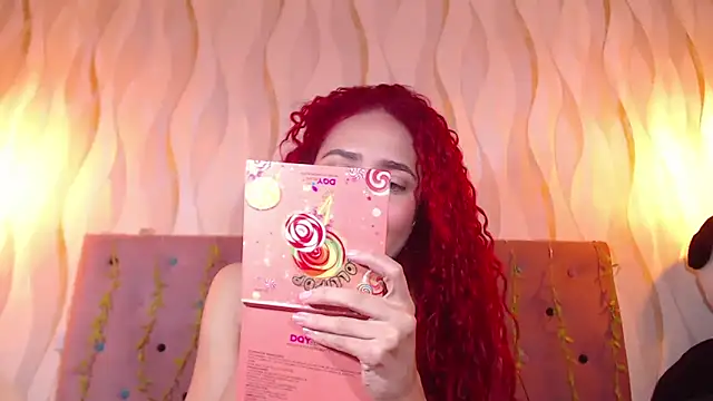 IsabelaLatina online show from September 27, 2025, 1:27 pm