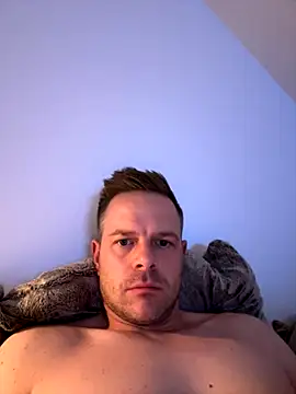 Danii0790 online show from October 12, 2025, 6:40 pm