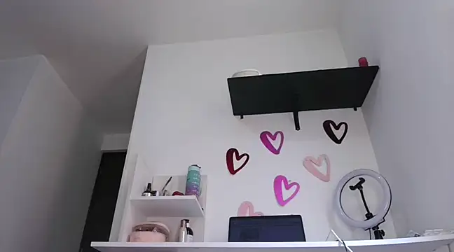 Snapshot of ari_sexy1 chatting on January 5, 2025, 8:00 pm ari sexy1 online show from January 5, 2025, 8:00 pm