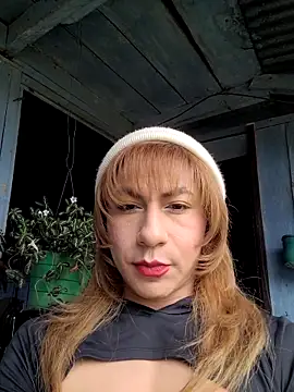 Evehampy online show from March 31, 2026, 6:52 pm