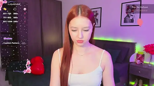 EleanorePeach online show from February 27, 2025, 12:45 pm