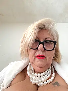 Merilulla online show from October 22, 2025, 12:38 pm