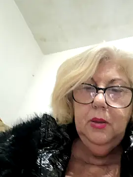 Merilulla online show from November 11, 2025, 12:43 am