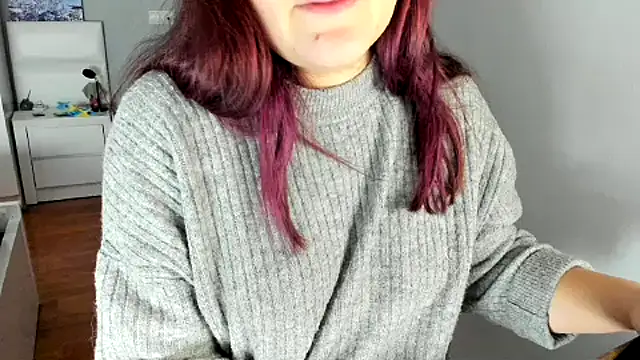 SexyBreaksss online show from December 22, 2024, 1:33 pm