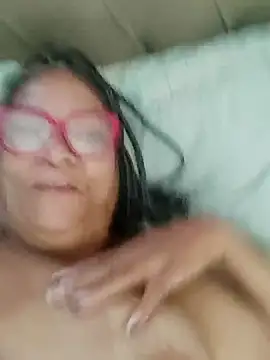 Delicy1 online show from February 6, 2025, 11:32 am