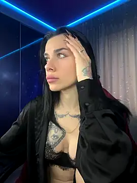 Queen of pain online show from November 28, 2025, 6:38 am