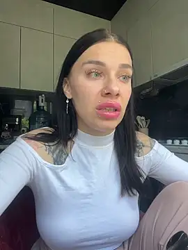 Queen of pain online show from June 1, 2026, 8:27 am