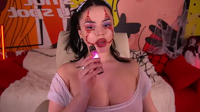 Daenerys Daenn online show from October 31, 2025, 10:49 am