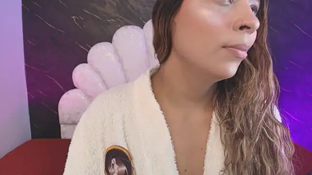  MiaBrown  online show from April 14, 2026, 12:11 pm