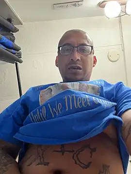 Flacc69 online show from May 9, 2026, 5:56 am