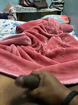 Snapshot of Honeydick7 chatting on January 7, 2025, 6:03 pm Honeydick7 online show from January 7, 2025, 6:03 pm