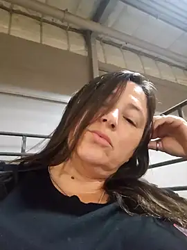 Snapshot of angelbaby1998 chatting on December 5, 2024, 2:31 am angelbaby1998 online show from December 5, 2024, 2:31 am