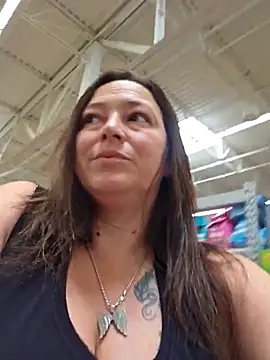 Snapshot of angelbaby1998 chatting on March 18, 2025, 8:26 pm angelbaby1998 online show from March 18, 2025, 8:26 pm