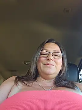 angelbaby1998 online show from June 4, 2026, 9:32 pm
