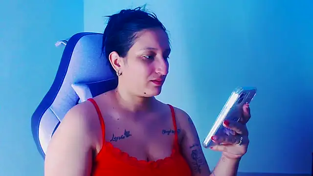 liz dirty online show from December 19, 2025, 10:39 pm