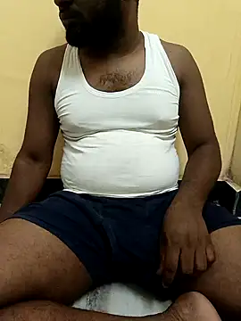 Snapshot of Tamil_paiyan012 chatting on January 14, 2025, 4:50 pm Tamil paiyan012 online show from January 14, 2025, 4:50 pm