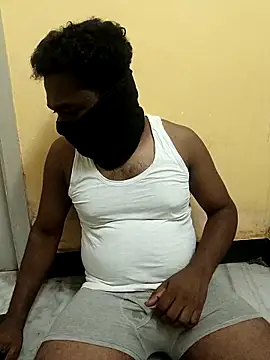 Snapshot of Tamil_paiyan012 chatting on March 2, 2025, 5:04 pm Tamil paiyan012 online show from March 2, 2025, 5:04 pm