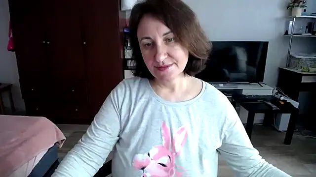 DonnaMagdalena online show from April 4, 2026, 11:29 am