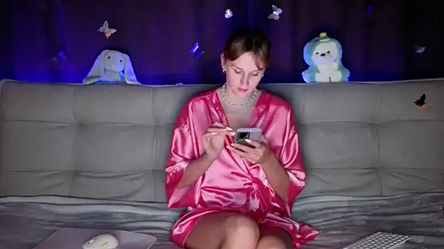 Snapshot of intolerable_girl chatting on November 13, 2025, 8:41 pm intolerable girl online show from November 13, 2025, 8:41 pm